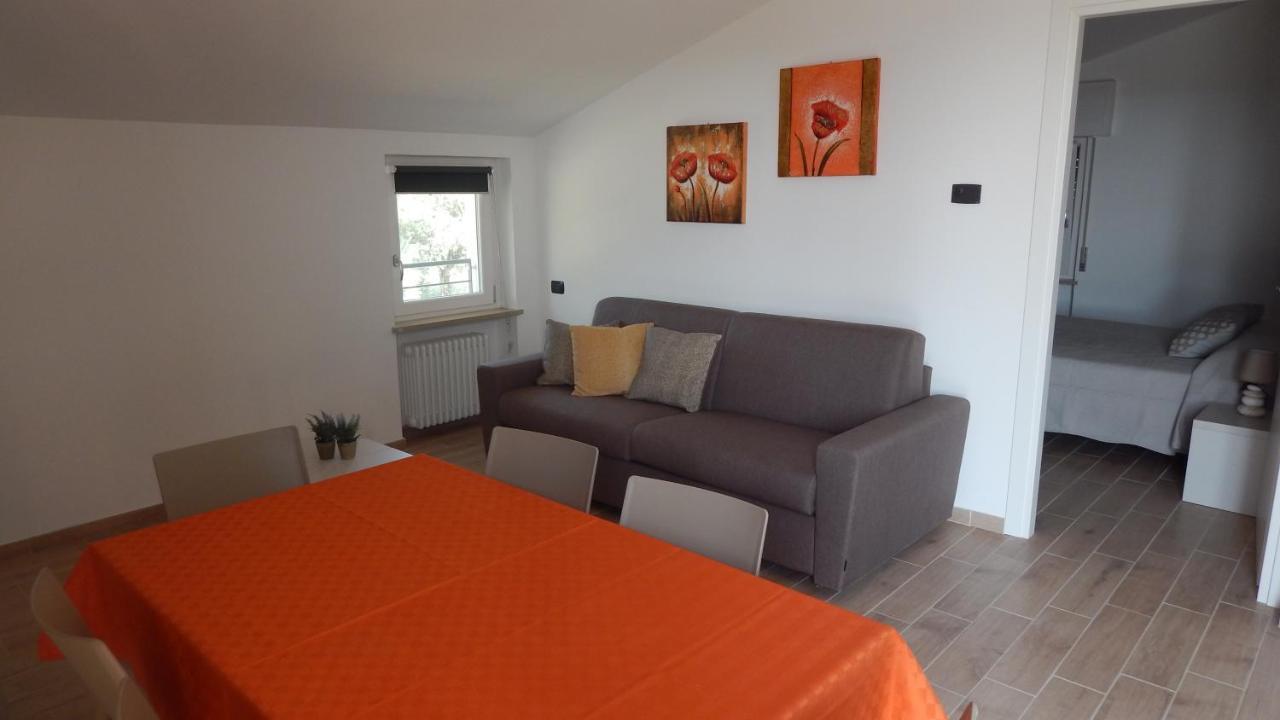 Poggio Di Pastrengo Apartamento Exterior foto