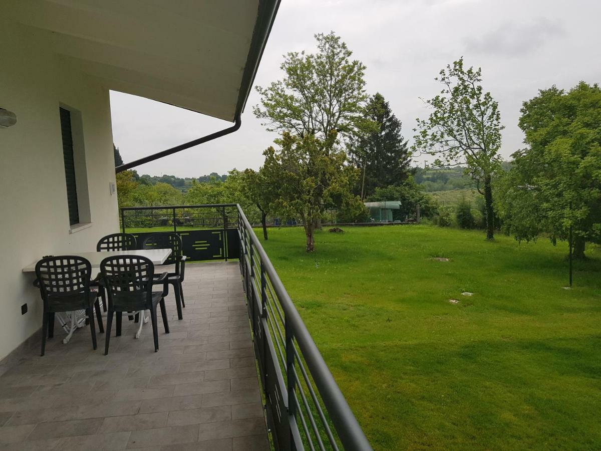 Poggio Di Pastrengo Apartamento Exterior foto