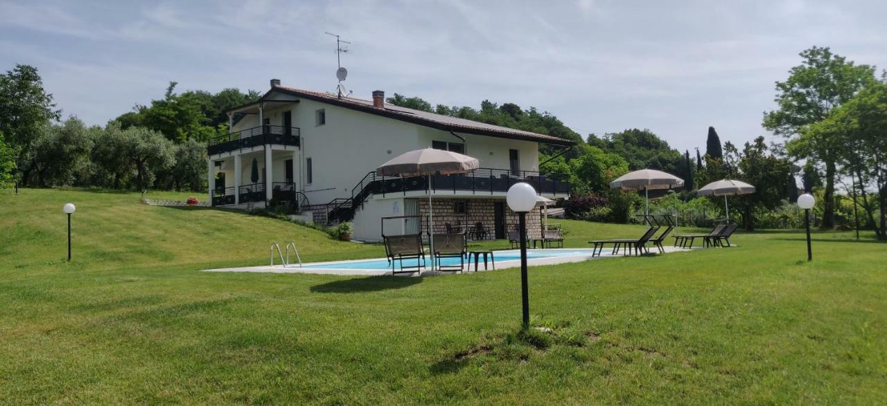 Poggio Di Pastrengo Apartamento Exterior foto