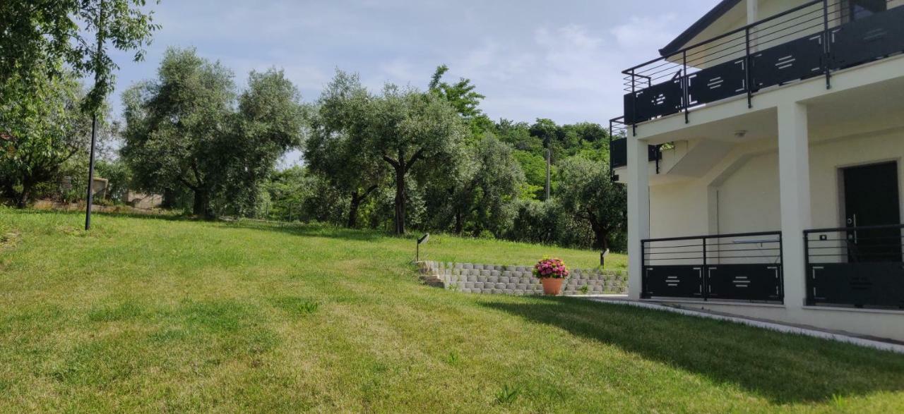 Poggio Di Pastrengo Apartamento Exterior foto